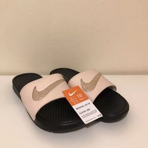 Nike Benassi JDI SE Women Slides Gold-Black Sz 10